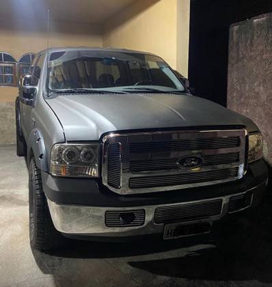 FORD F-250 4.2 XLT 4X2 CD TURBO INTERCOOLER DIESEL 4P MANUAL